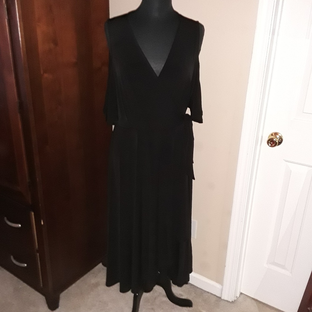 Soprano Faux Wrap Black Dress